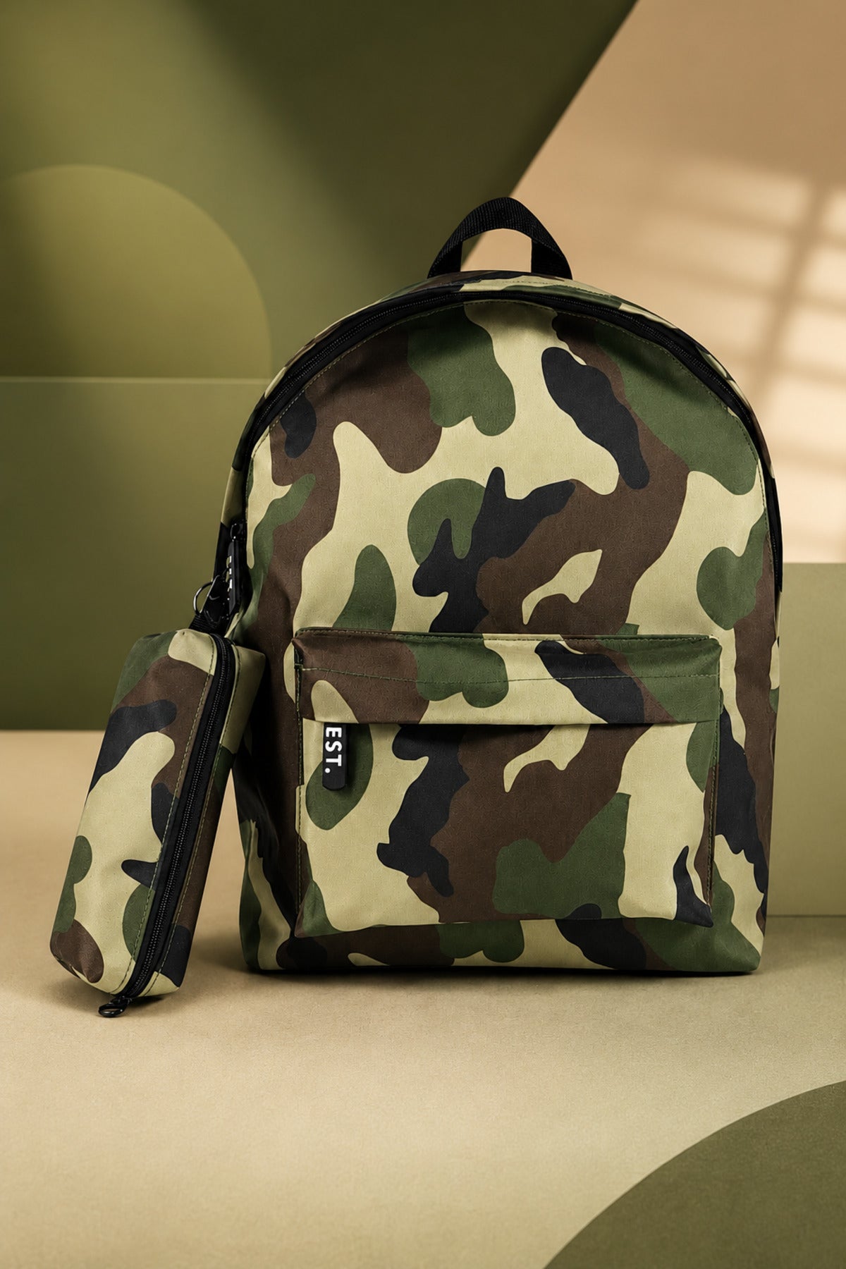 Ghiozdan școlar militar cu penar 31x13,5x42,5cm